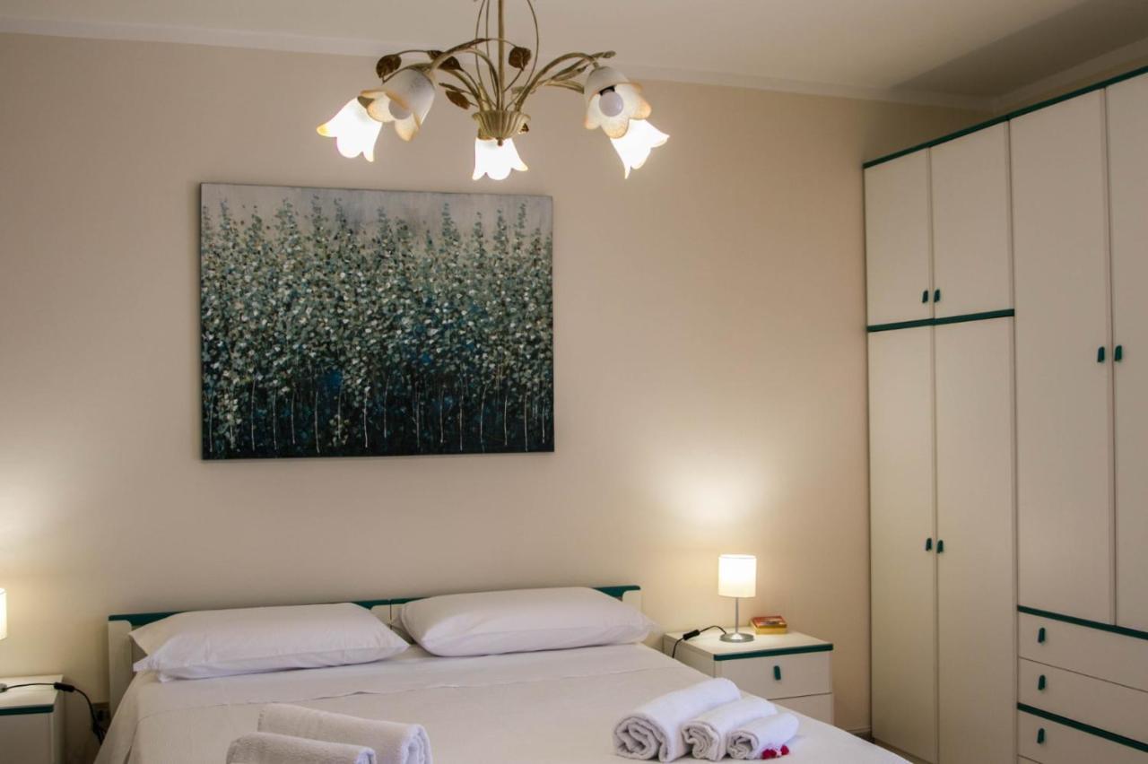 La Casa Della Nonna Villa San Mauro Castelverde Екстериор снимка