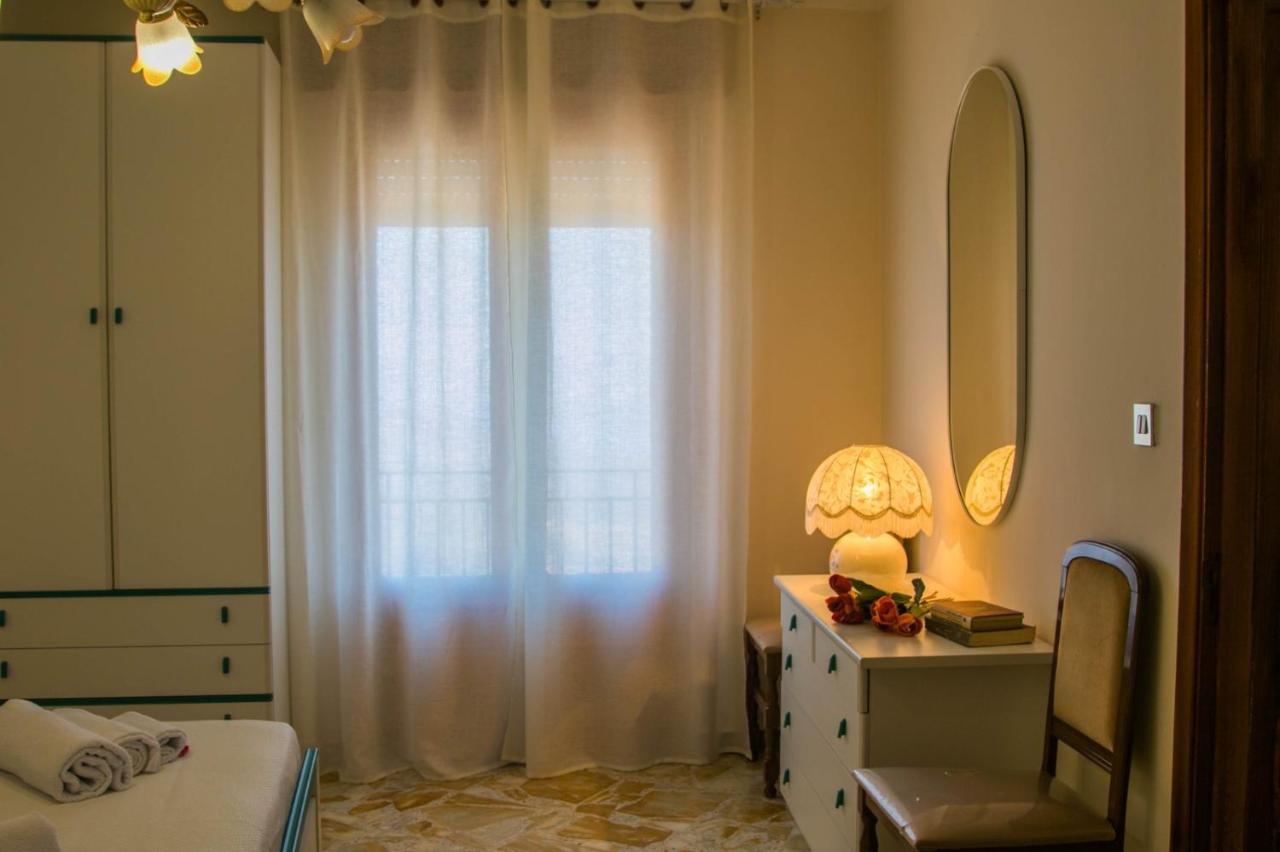 La Casa Della Nonna Villa San Mauro Castelverde Екстериор снимка
