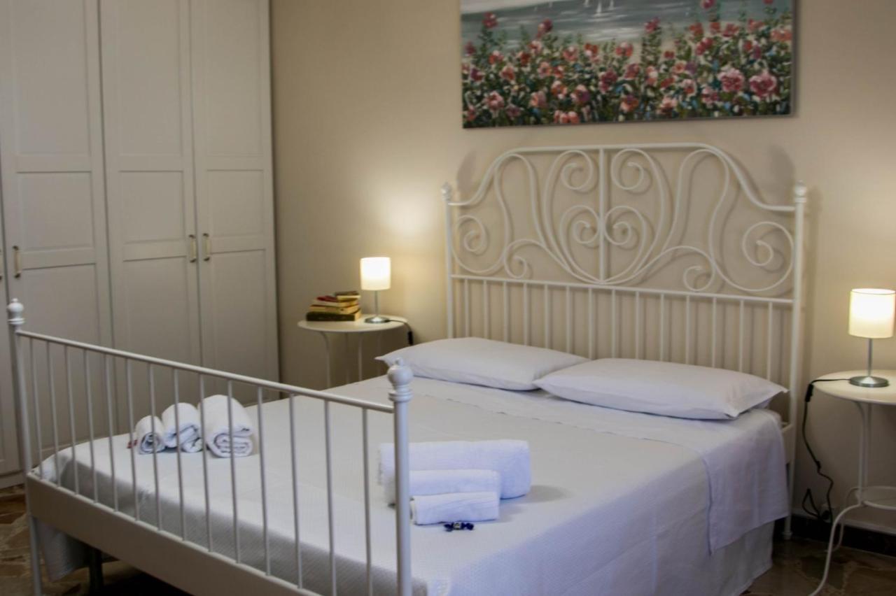 La Casa Della Nonna Villa San Mauro Castelverde Екстериор снимка