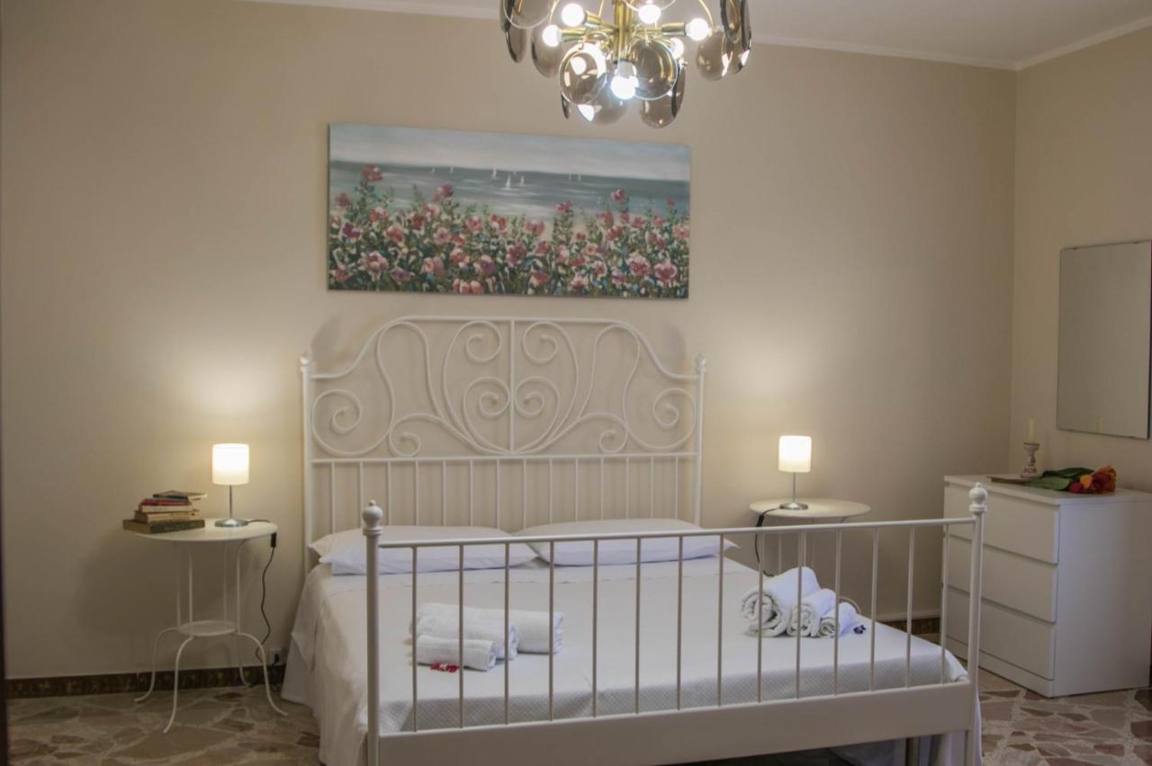 La Casa Della Nonna Villa San Mauro Castelverde Екстериор снимка