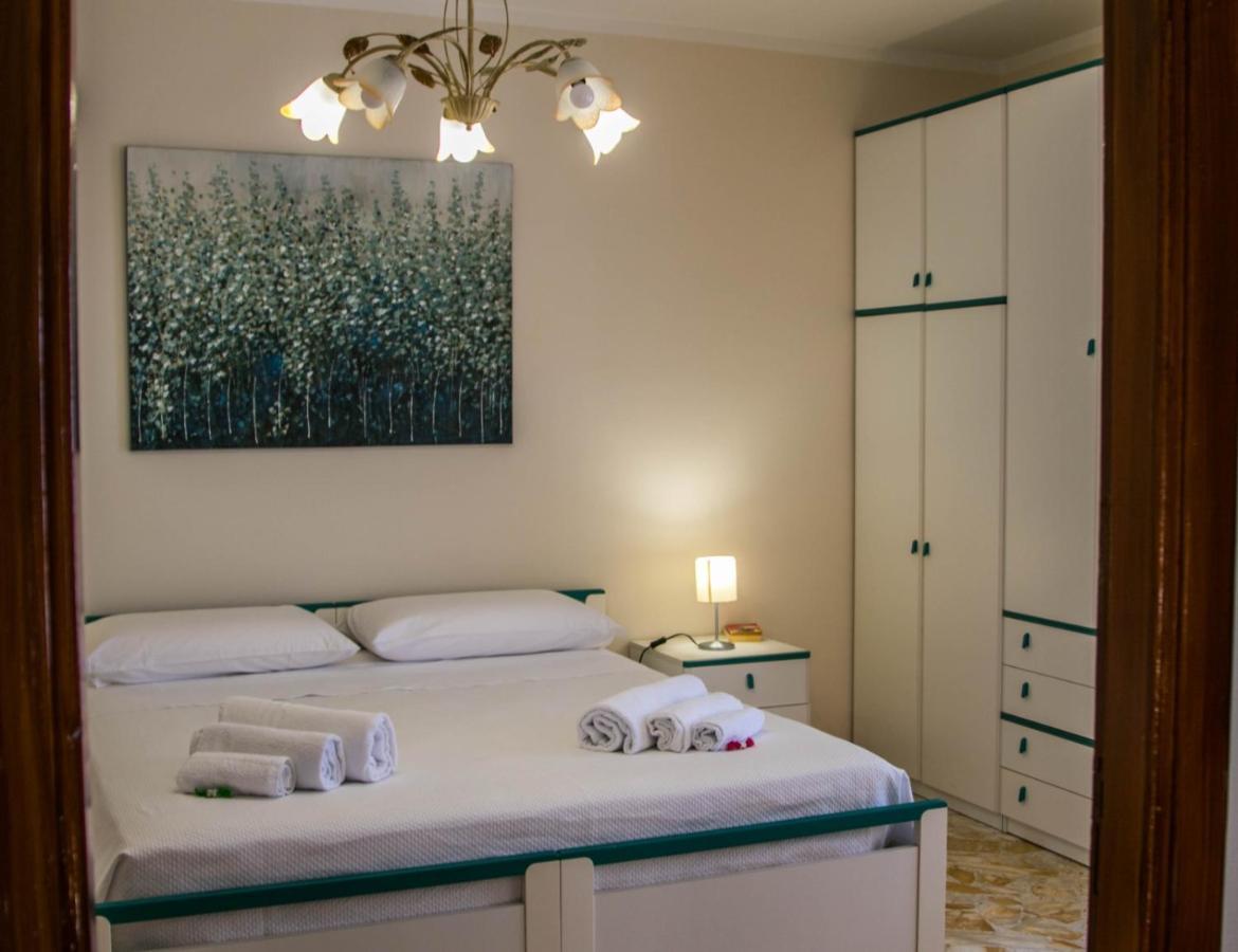 La Casa Della Nonna Villa San Mauro Castelverde Екстериор снимка
