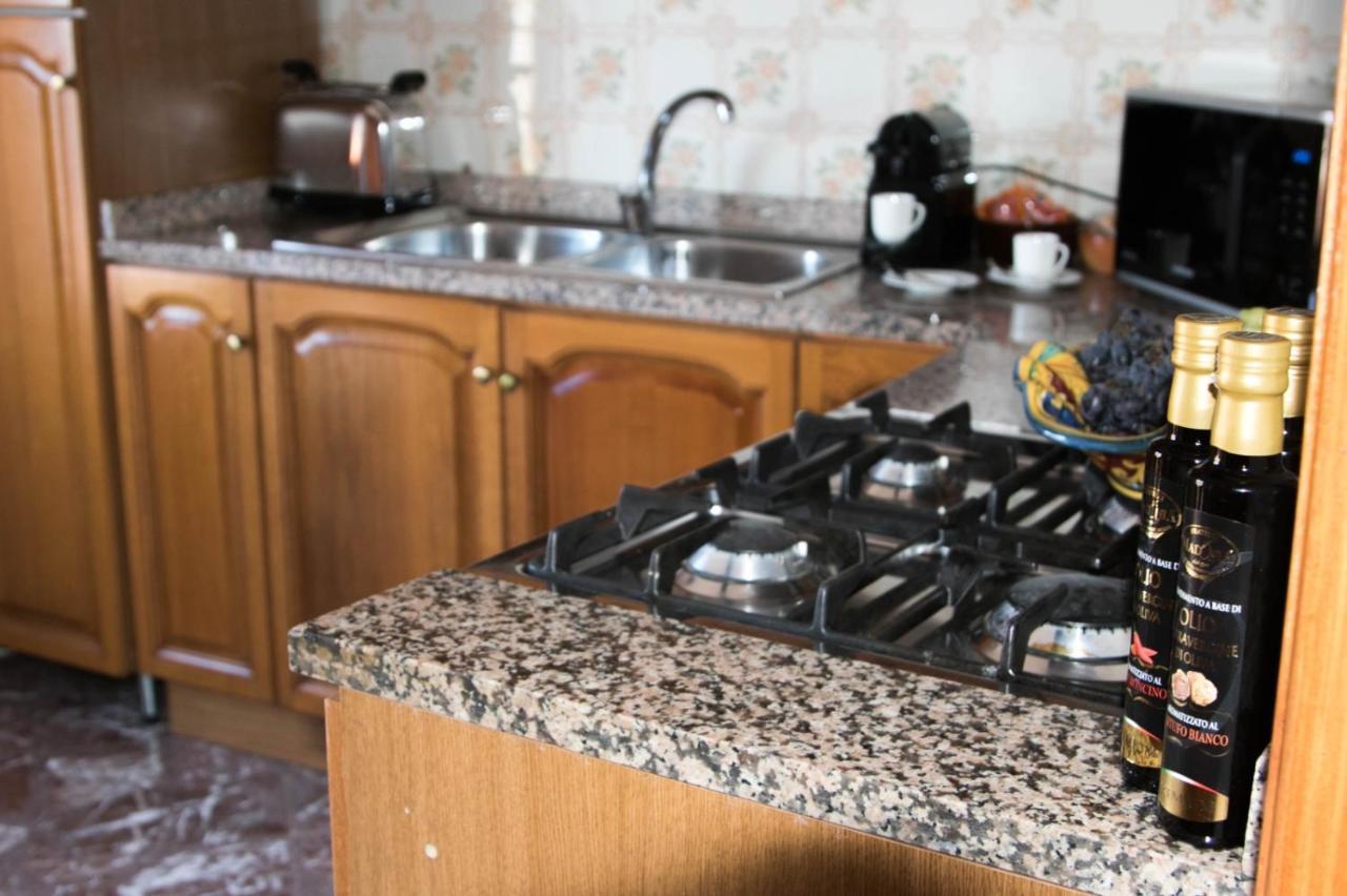 La Casa Della Nonna Villa San Mauro Castelverde Екстериор снимка